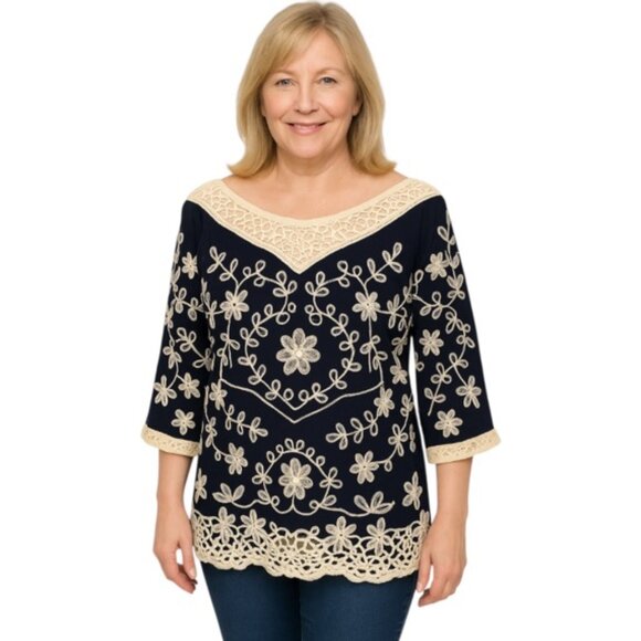 Solitaire Dark Navy Embroidered Crochet Detail 3/4 Sleeves Peasant Top NWT - Picture 1 of 8